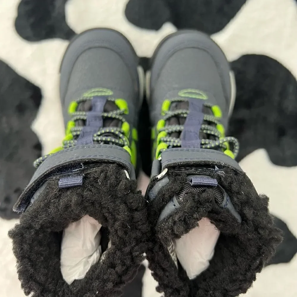 NIB Merrell Snow Boots Toddler Size 5